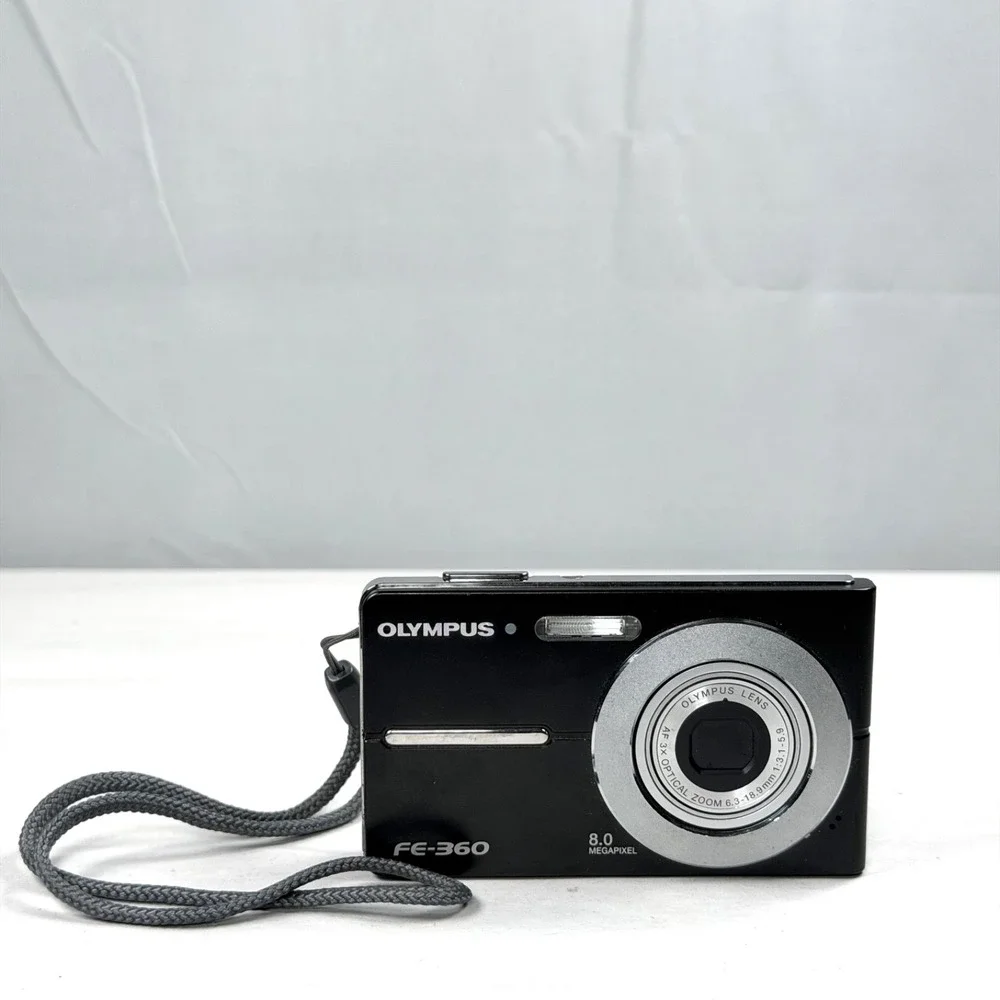 Olympus FE-360 8MP Digital Camera Black with Battery / Tested / Working
